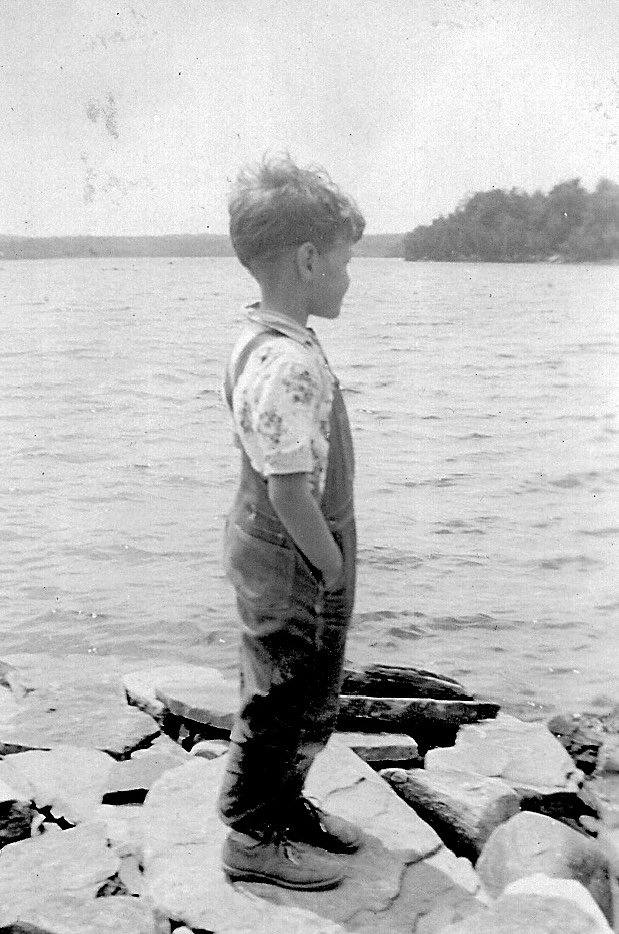 Dawkins 007   1933   Roger MacGowan on North Shore at YL