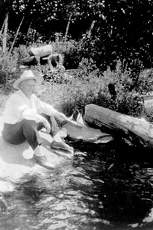 Dawkins 012   1931   Horace MacGowan at Ritters Camp YL