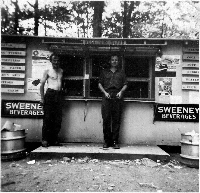 Tiniski 007 West Side Stand Mike Seward Bill Cockrell